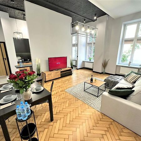 Luxury 100M2 Loft Design-Apartment At Wawel + Netflix كراكوفيا المظهر الخارجي الصورة