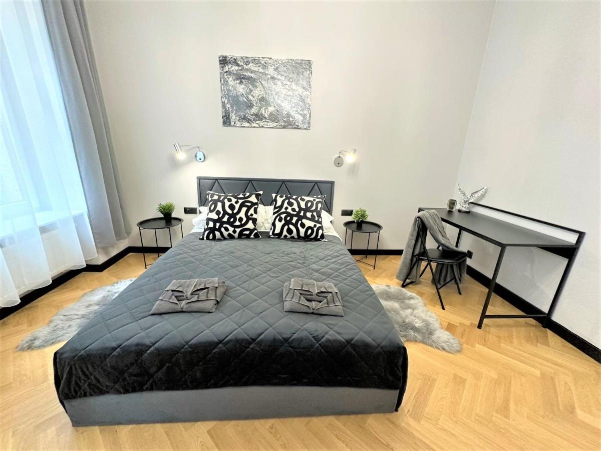 Luxury 100M2 Loft Design-Apartment At Wawel + Netflix كراكوفيا المظهر الخارجي الصورة