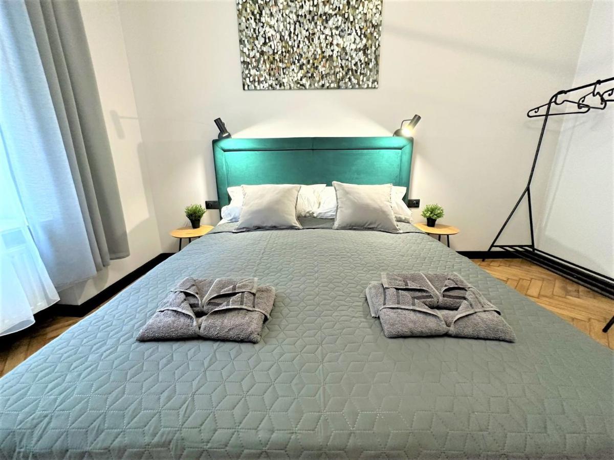 Luxury 100M2 Loft Design-Apartment At Wawel + Netflix كراكوفيا المظهر الخارجي الصورة