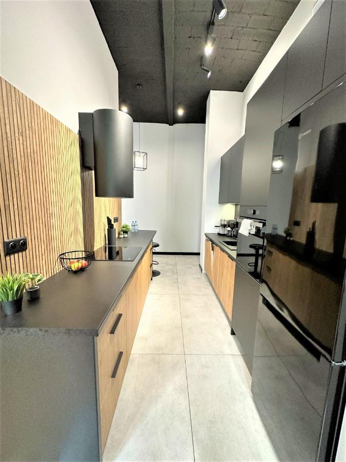 Luxury 100M2 Loft Design-Apartment At Wawel + Netflix كراكوفيا المظهر الخارجي الصورة